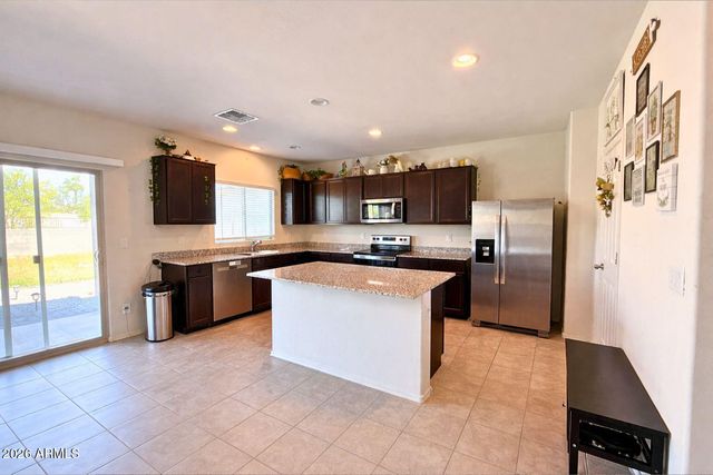 24406 W VERLEA Drive, Buckeye, AZ 85326