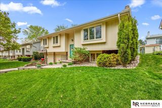 15931 Arbor Circle, Omaha, NE 68130