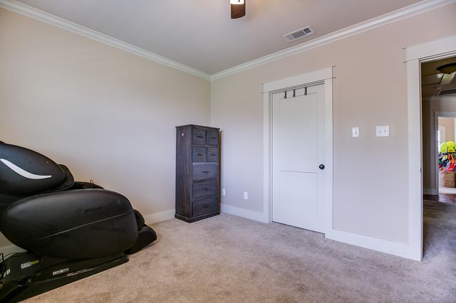 6020 Bridlewood Court, San Angelo, TX 76904