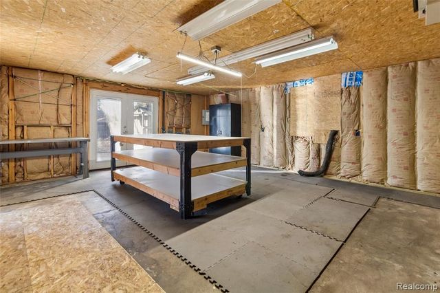 3210 Sell Street, Commerce Twp, MI 48390