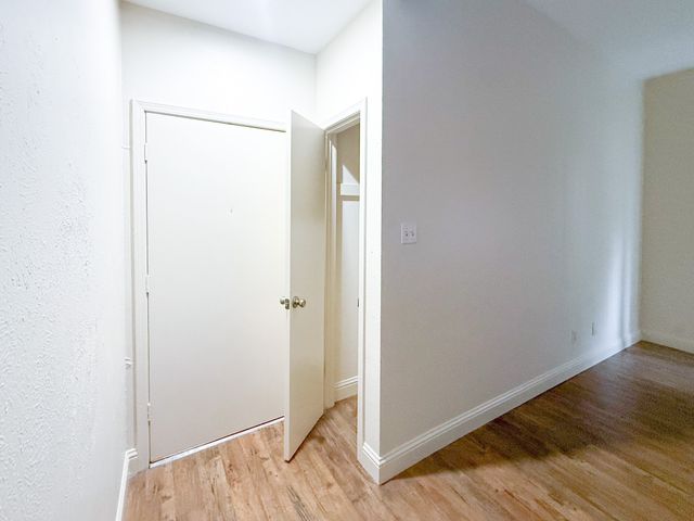 10440 High Hollows Drive 146, Dallas, TX 75230