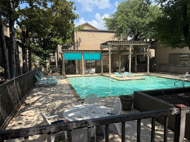 10440 High Hollows Drive 146, Dallas, TX 75230