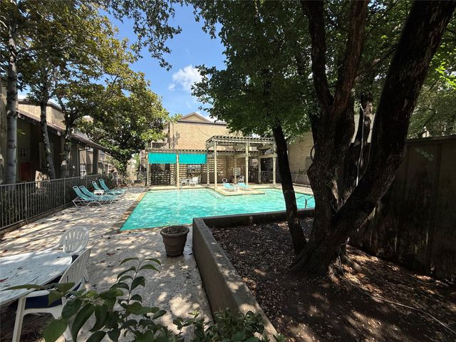 10440 High Hollows Drive 146, Dallas, TX 75230
