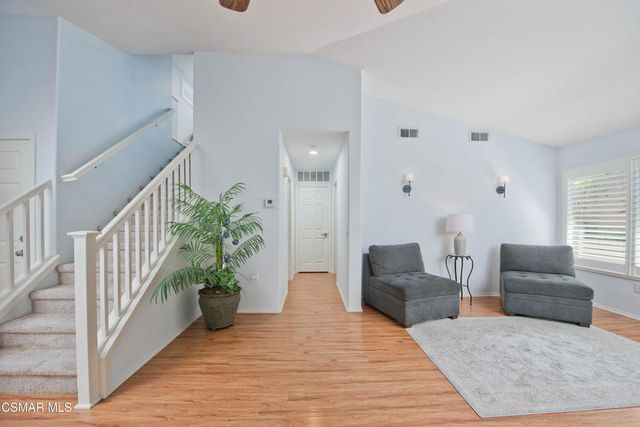 2040 Freesia Avenue, Simi Valley, CA 93063