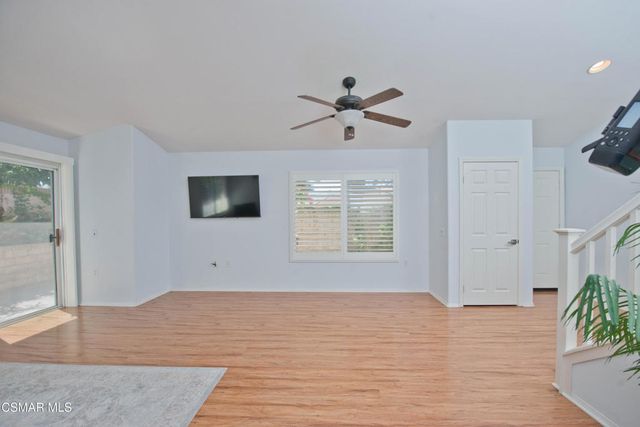 2040 Freesia Avenue, Simi Valley, CA 93063