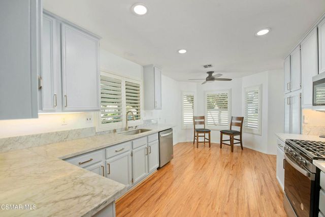 2040 Freesia Avenue, Simi Valley, CA 93063