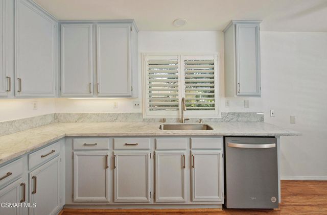 2040 Freesia Avenue, Simi Valley, CA 93063