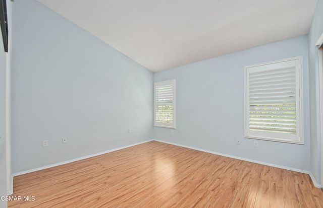 2040 Freesia Avenue, Simi Valley, CA 93063