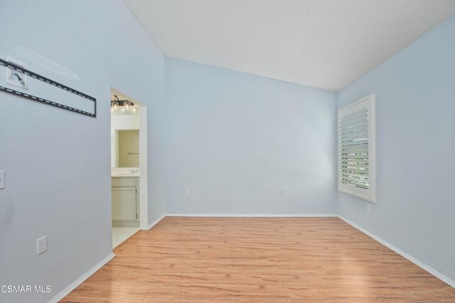2040 Freesia Avenue, Simi Valley, CA 93063