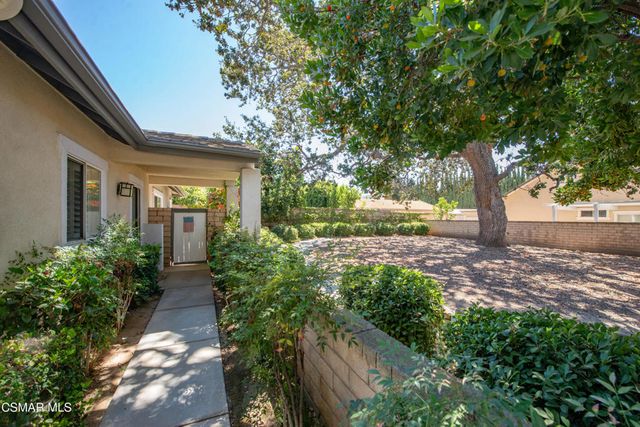 2040 Freesia Avenue, Simi Valley, CA 93063
