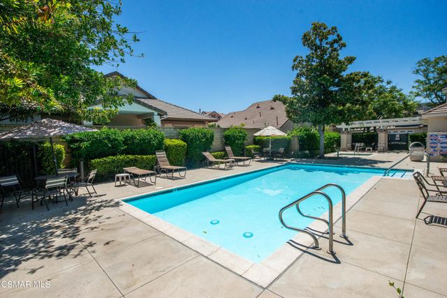 2040 Freesia Avenue, Simi Valley, CA 93063