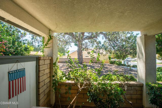 2040 Freesia Avenue, Simi Valley, CA 93063