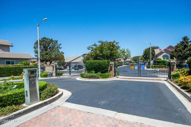 2040 Freesia Avenue, Simi Valley, CA 93063