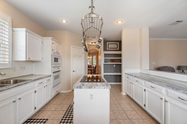 706 Sage CT, Pflugerville, TX 78660