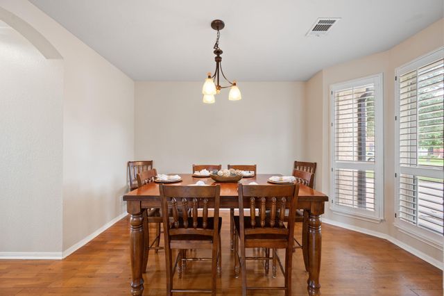 706 Sage CT, Pflugerville, TX 78660