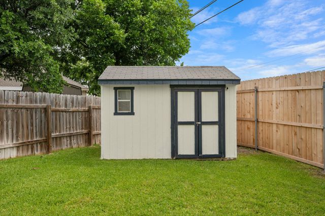 706 Sage CT, Pflugerville, TX 78660