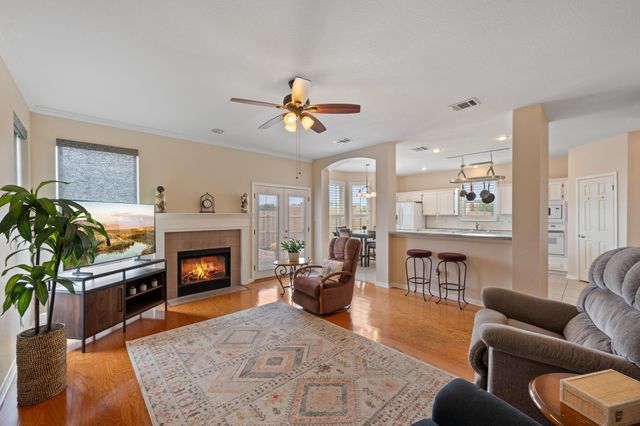 706 Sage CT, Pflugerville, TX 78660