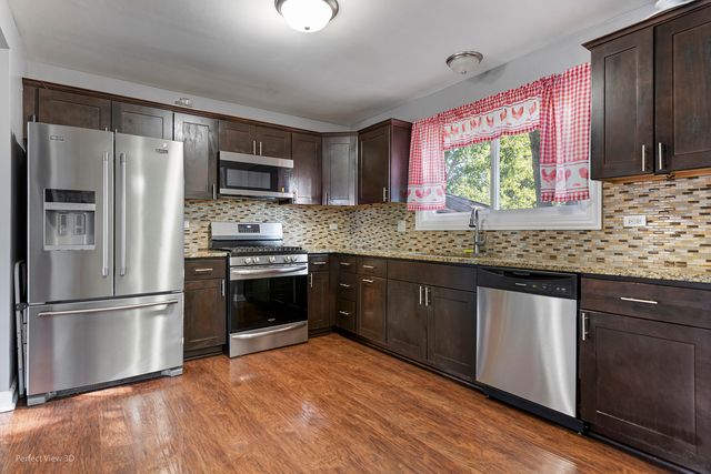 217 Oriole Road, Matteson, IL 60443