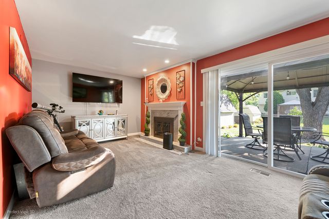 217 Oriole Road, Matteson, IL 60443