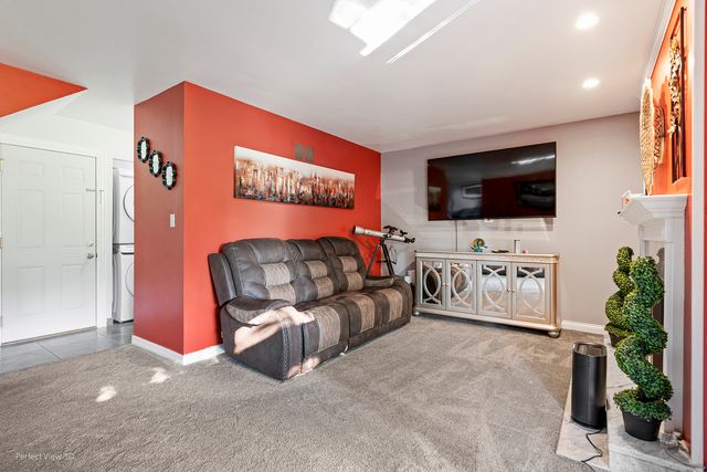217 Oriole Road, Matteson, IL 60443