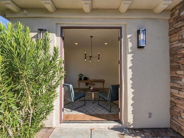 10860 Sterling Forest Avenue, Las Vegas, NV 89135