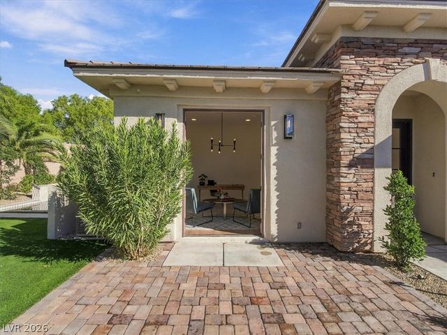 10860 Sterling Forest Avenue, Las Vegas, NV 89135