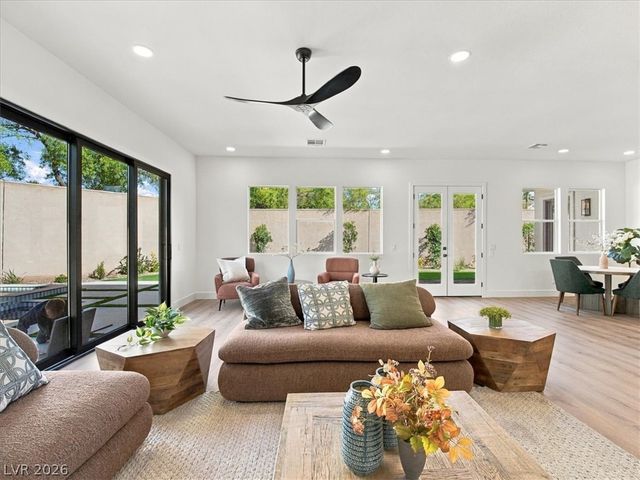 10860 Sterling Forest Avenue, Las Vegas, NV 89135