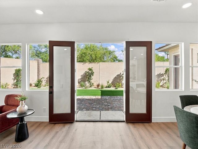 10860 Sterling Forest Avenue, Las Vegas, NV 89135