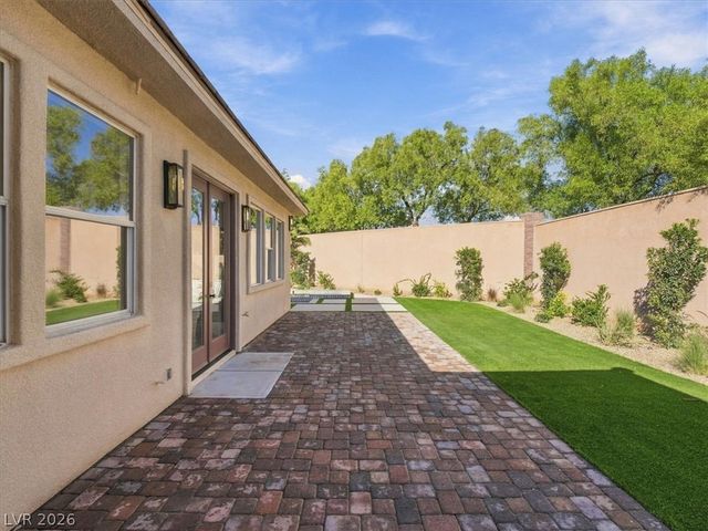 10860 Sterling Forest Avenue, Las Vegas, NV 89135