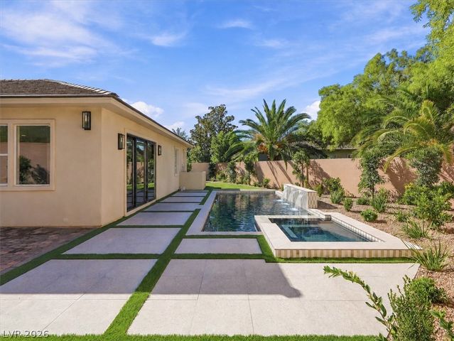 10860 Sterling Forest Avenue, Las Vegas, NV 89135