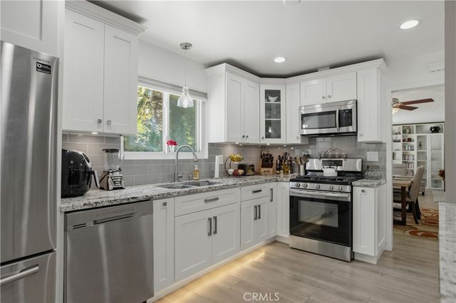 8721 Farralone, West Hills, CA 91304
