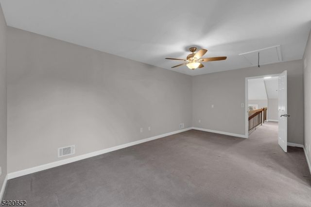 107 Wimbledon Sq, Washington Twp., NJ 07853