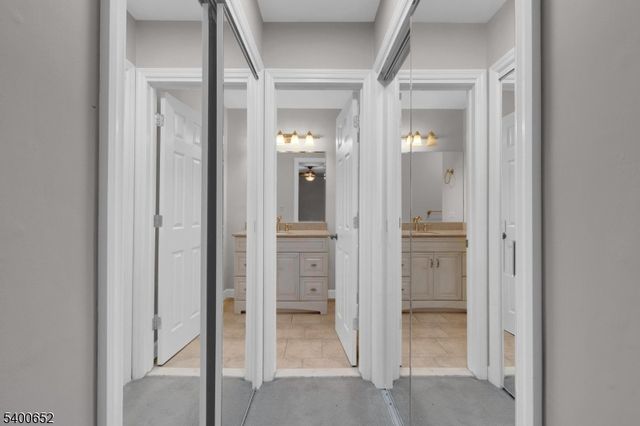 107 Wimbledon Sq, Washington Twp., NJ 07853