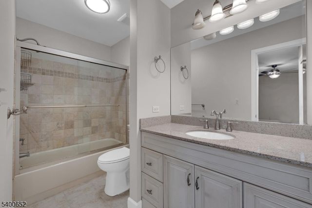 107 Wimbledon Sq, Washington Twp., NJ 07853