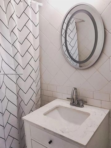 1611 Michigan Ave 21, Miami Beach, FL 33139