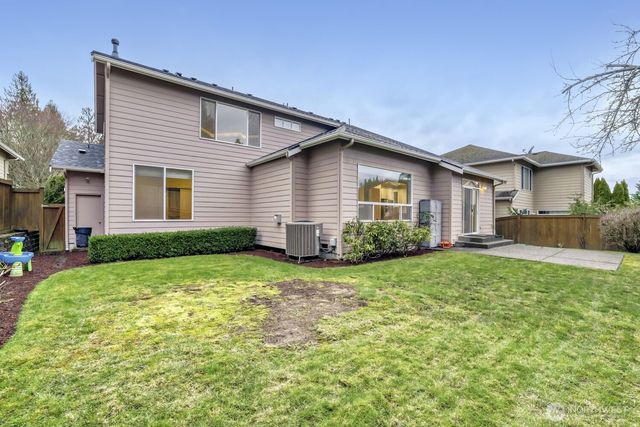 22616 SE 14th Place, Sammamish, WA 98075