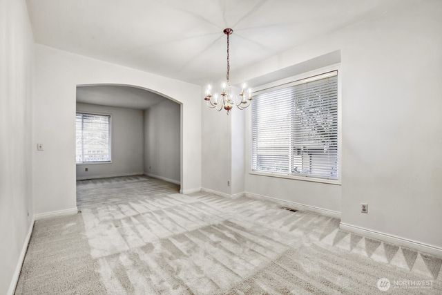 22616 SE 14th Place, Sammamish, WA 98075