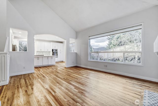 22616 SE 14th Place, Sammamish, WA 98075