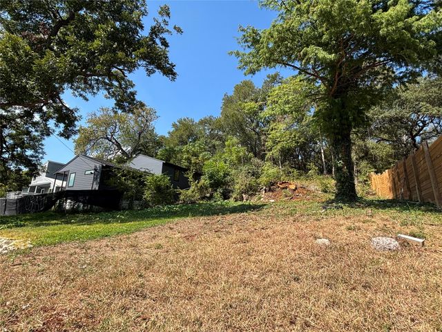 3600 Oak Springs DR, Austin, TX 78721