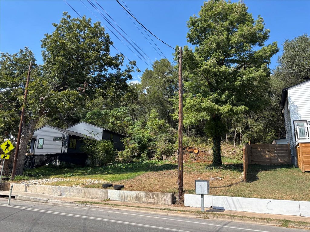 3600 Oak Springs DR, Austin, TX 78721