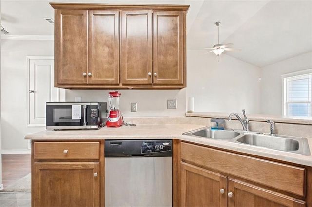8233 Woodland Hills Drive N, Semmes, AL 36575