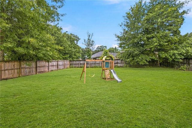 8233 Woodland Hills Drive N, Semmes, AL 36575