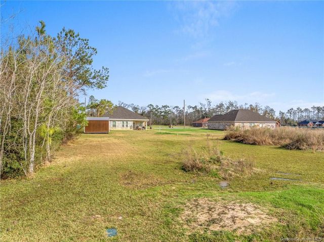 448 Deshotel Lane, Lake Charles, LA 70615
