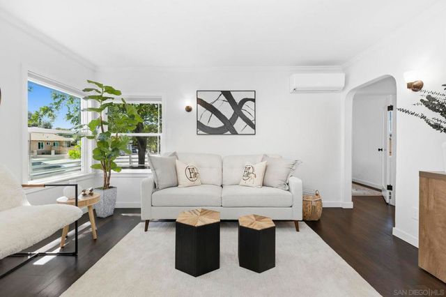 3604 43rd St, San Diego, CA 92105