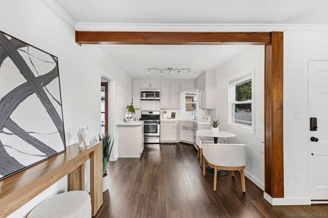 3604 43rd St, San Diego, CA 92105