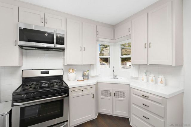 3604 43rd St, San Diego, CA 92105