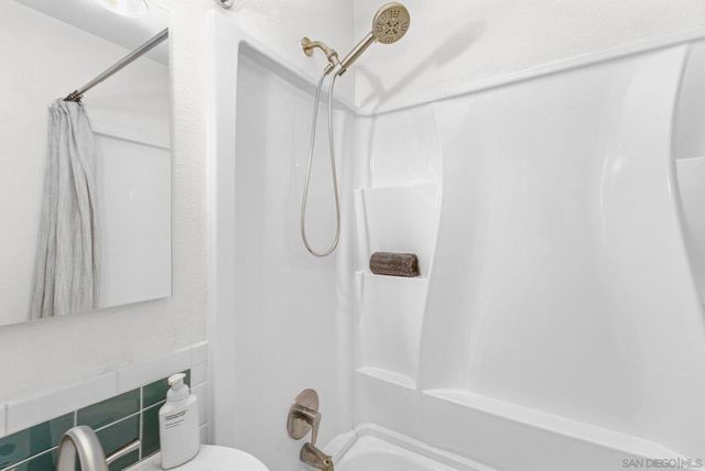 3604 43rd St, San Diego, CA 92105