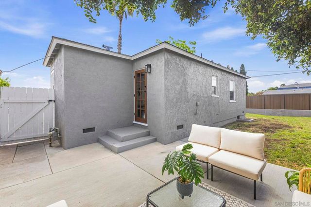 3604 43rd St, San Diego, CA 92105