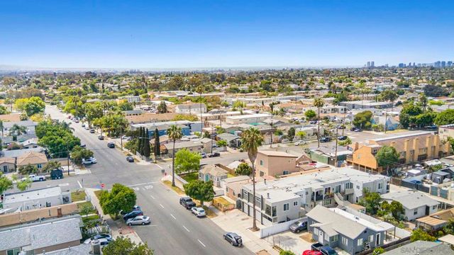 3604 43rd St, San Diego, CA 92105