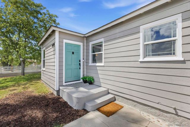 3604 43rd St, San Diego, CA 92105